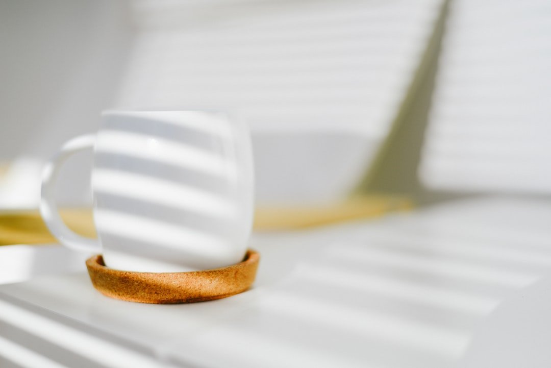 Healthy Weight Management with Coffee: Boost Energy and Control Cravings
